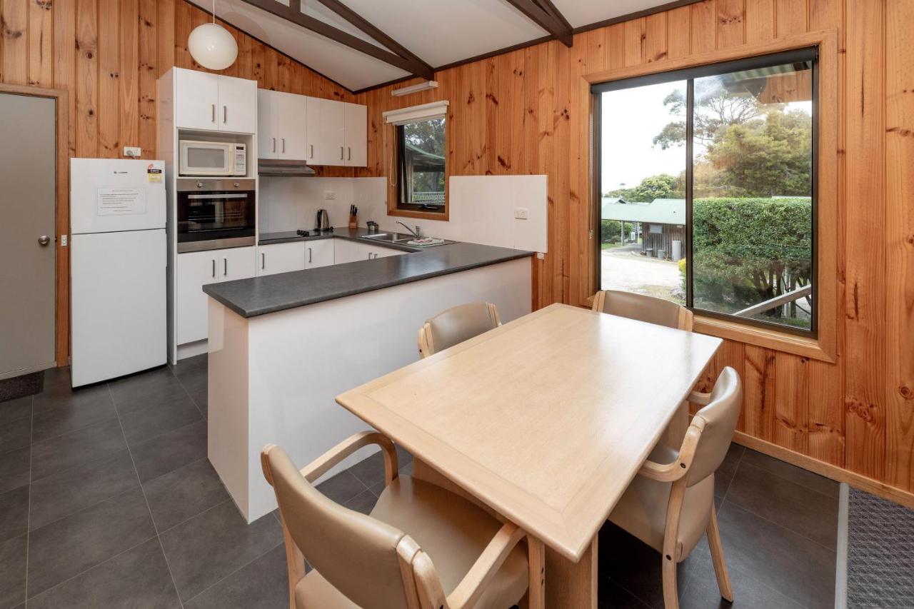 Big4 Iluka On Freycinet Hotel Коулс Бей Екстериор снимка