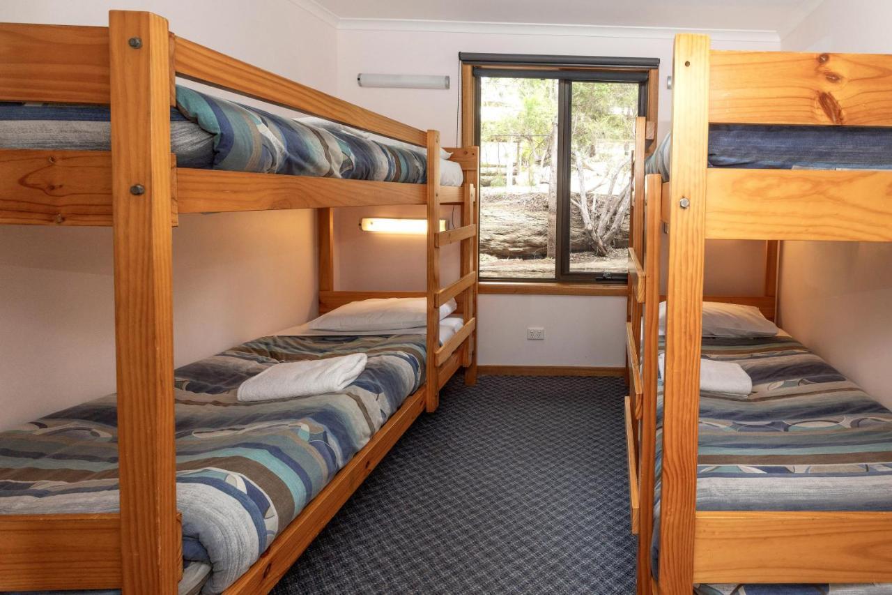 Big4 Iluka On Freycinet Hotel Коулс Бей Екстериор снимка